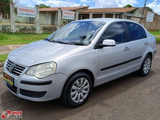 VOLKSWAGEN POLO SEDAN 1.6 MI COMFORTLINE 8V FLEX 4P MANUAL